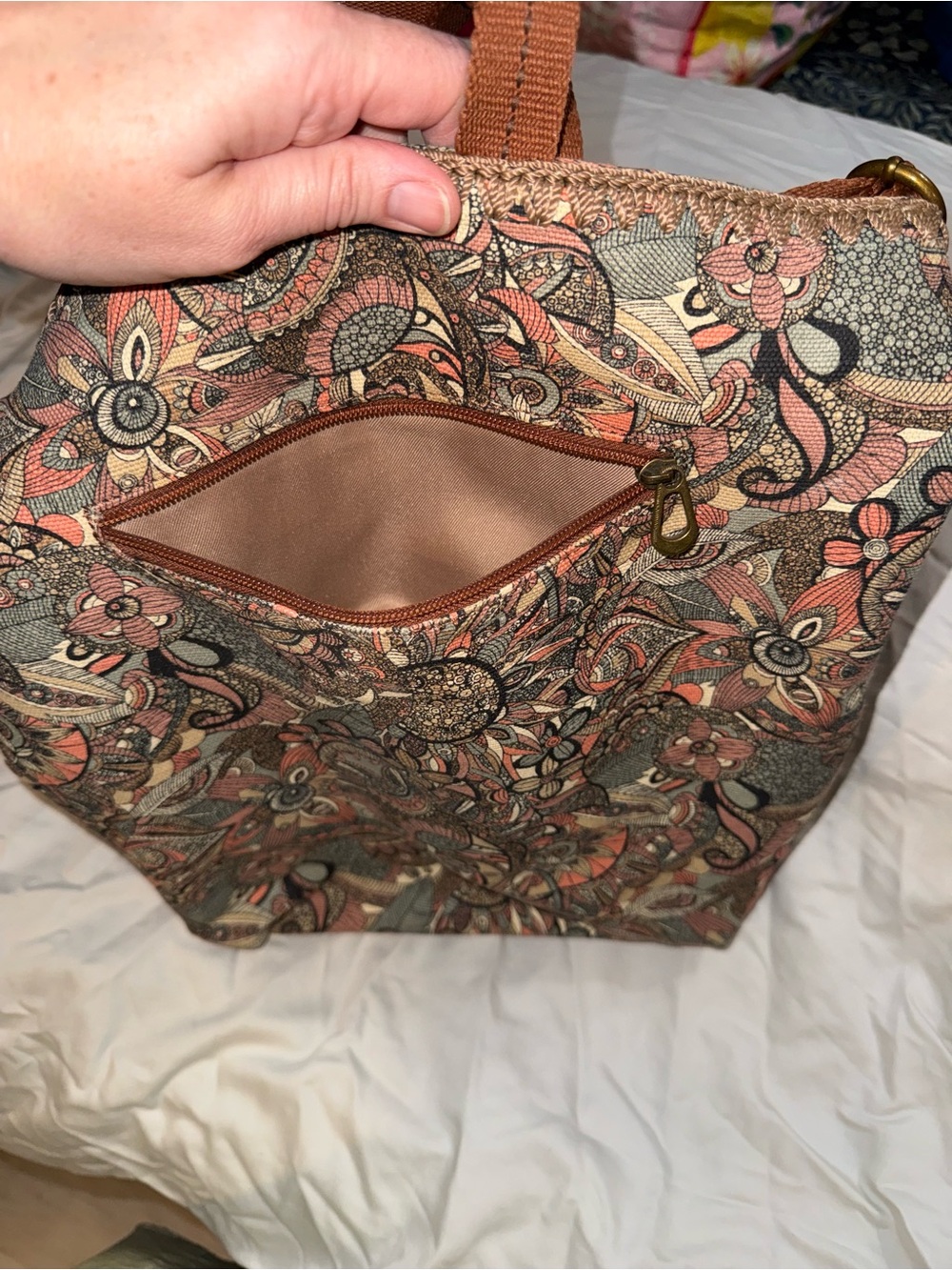 Sakroots North South Retired Floral Owl Canvas Tote - with Tassel - Picture 3 of 10